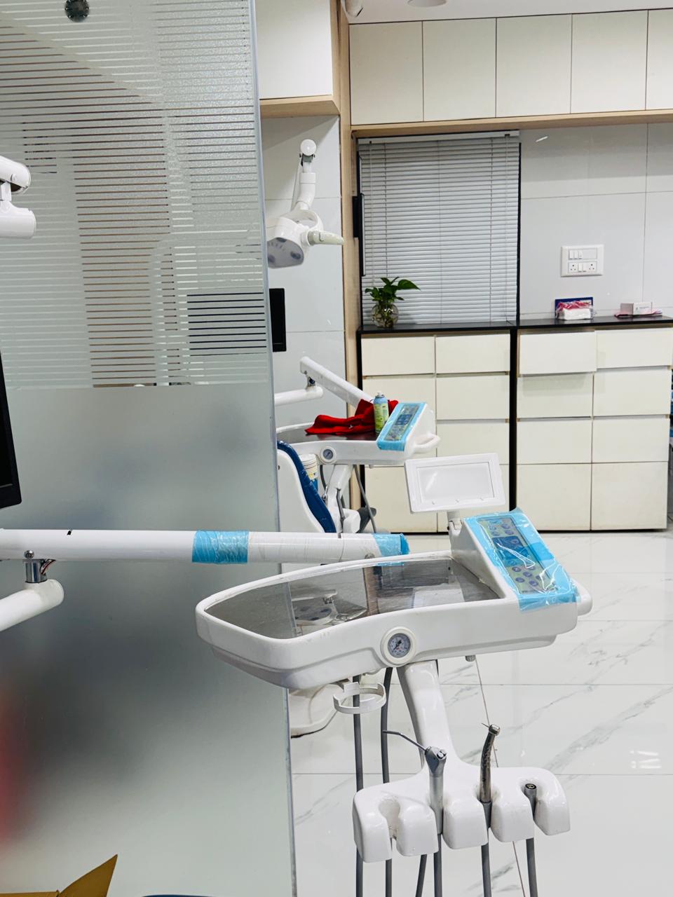 Asian Dental Clinic interior view 5